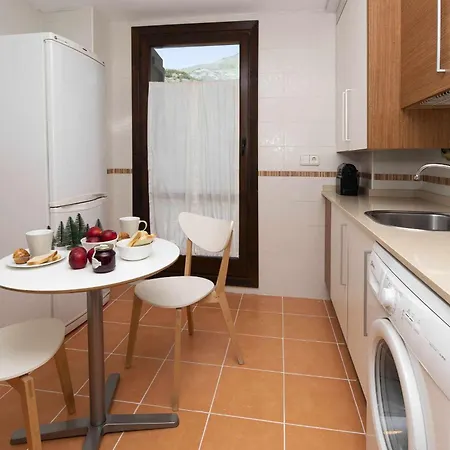 Casa Eguzkilore By Bevalle *