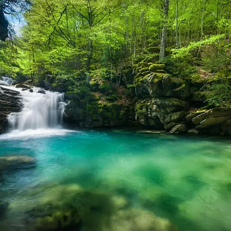 Casa Eguzkilore By Bevalle